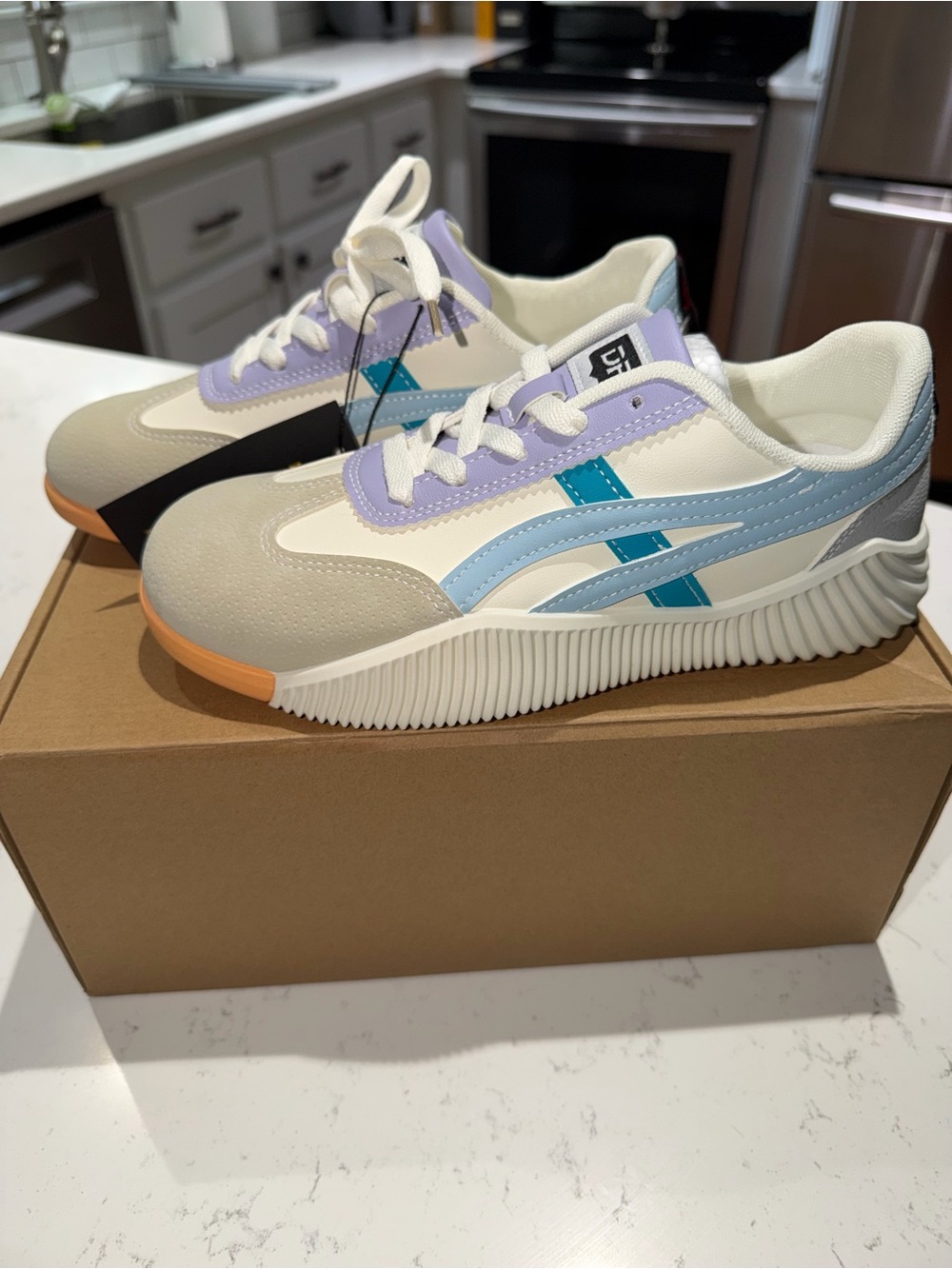 NWT De Florance Vintage Sneakers in White, Light Blue, Teal & Lavender